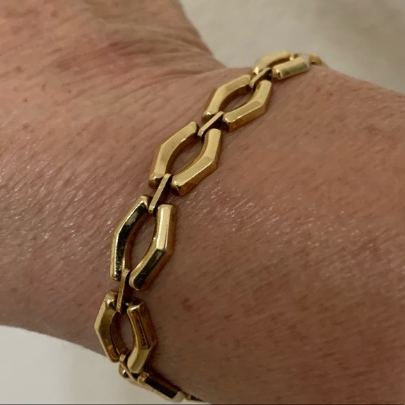 14kt ITALIAN YELLOW GOLD 16” CHOKER STYLE NECKLACE AND BRACELET SET - Picture 4 of 11